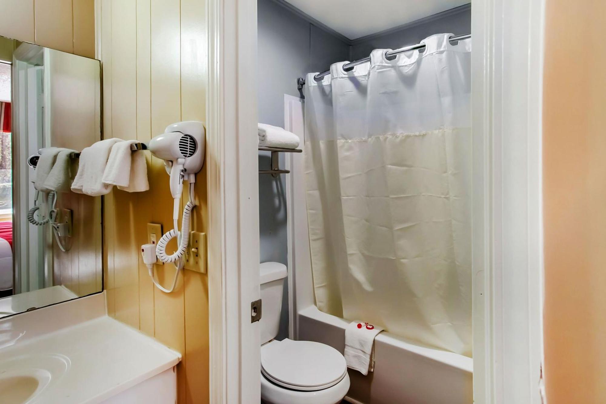 Oyo Hotel Ridgeland East ภายนอก รูปภาพ