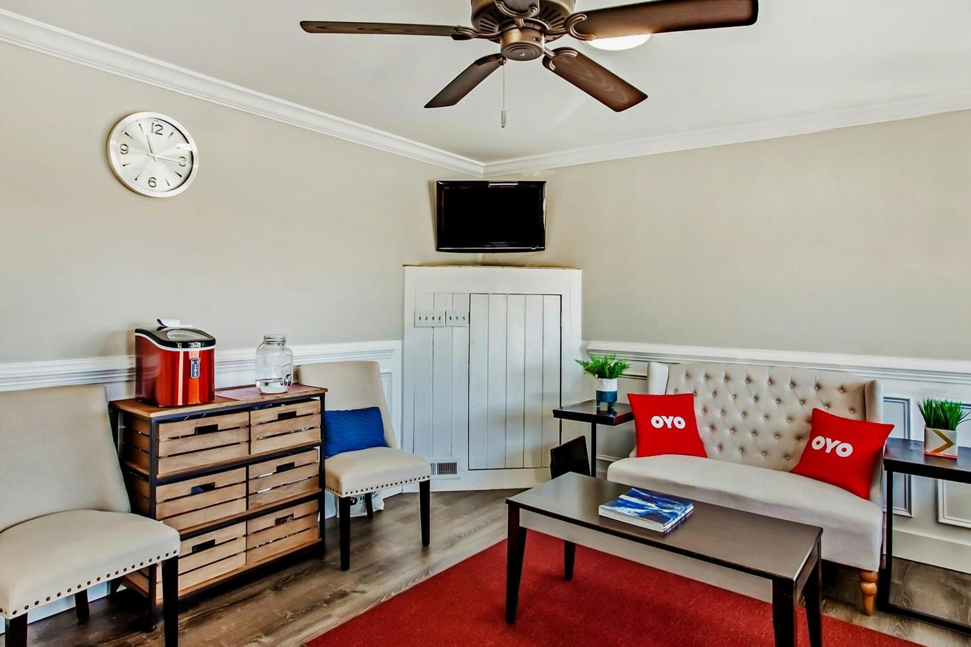 Oyo Hotel Ridgeland East ภายนอก รูปภาพ